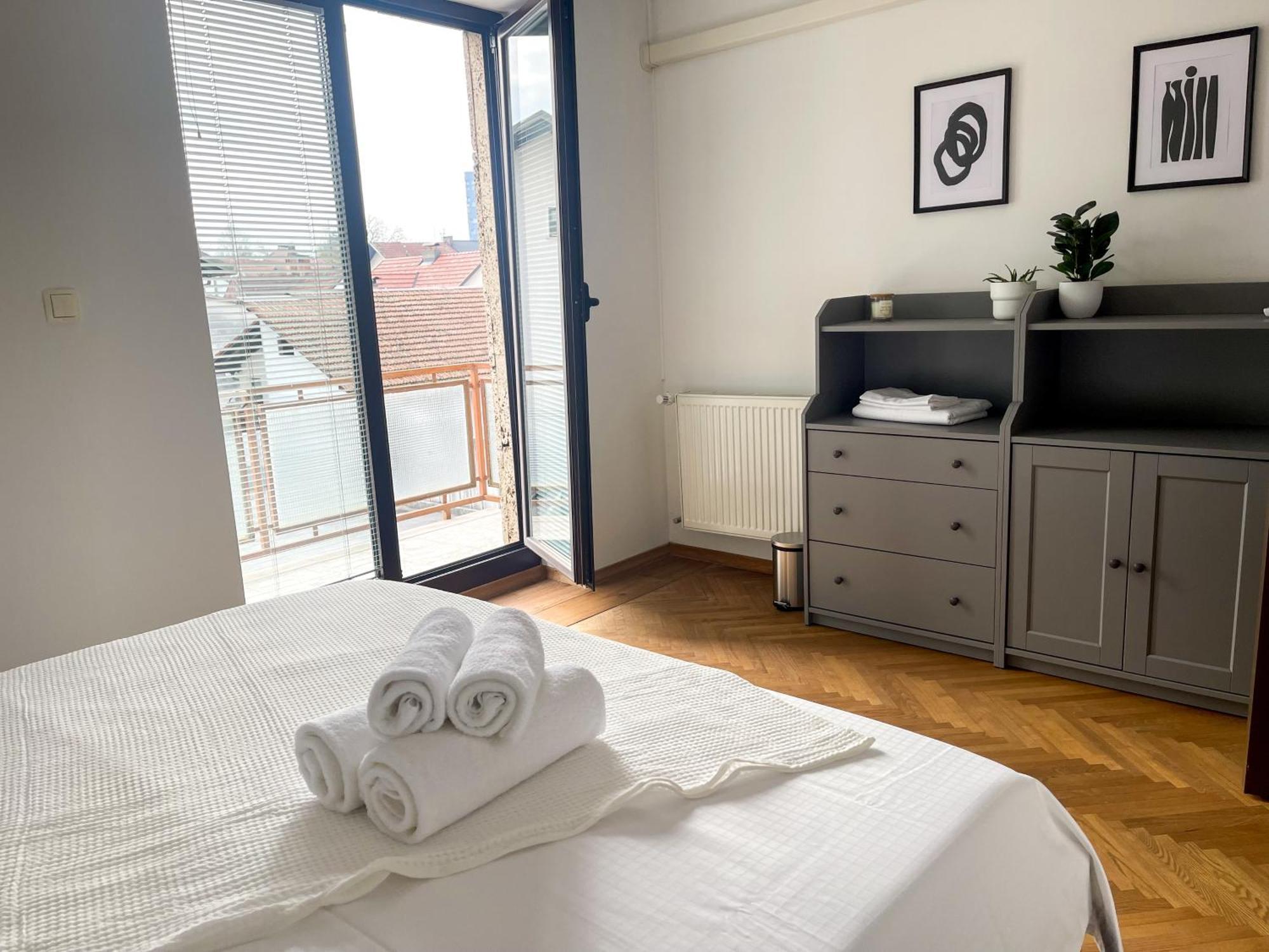 Spacious Cozy Apartment Λιουμπλιάνα Εξωτερικό φωτογραφία